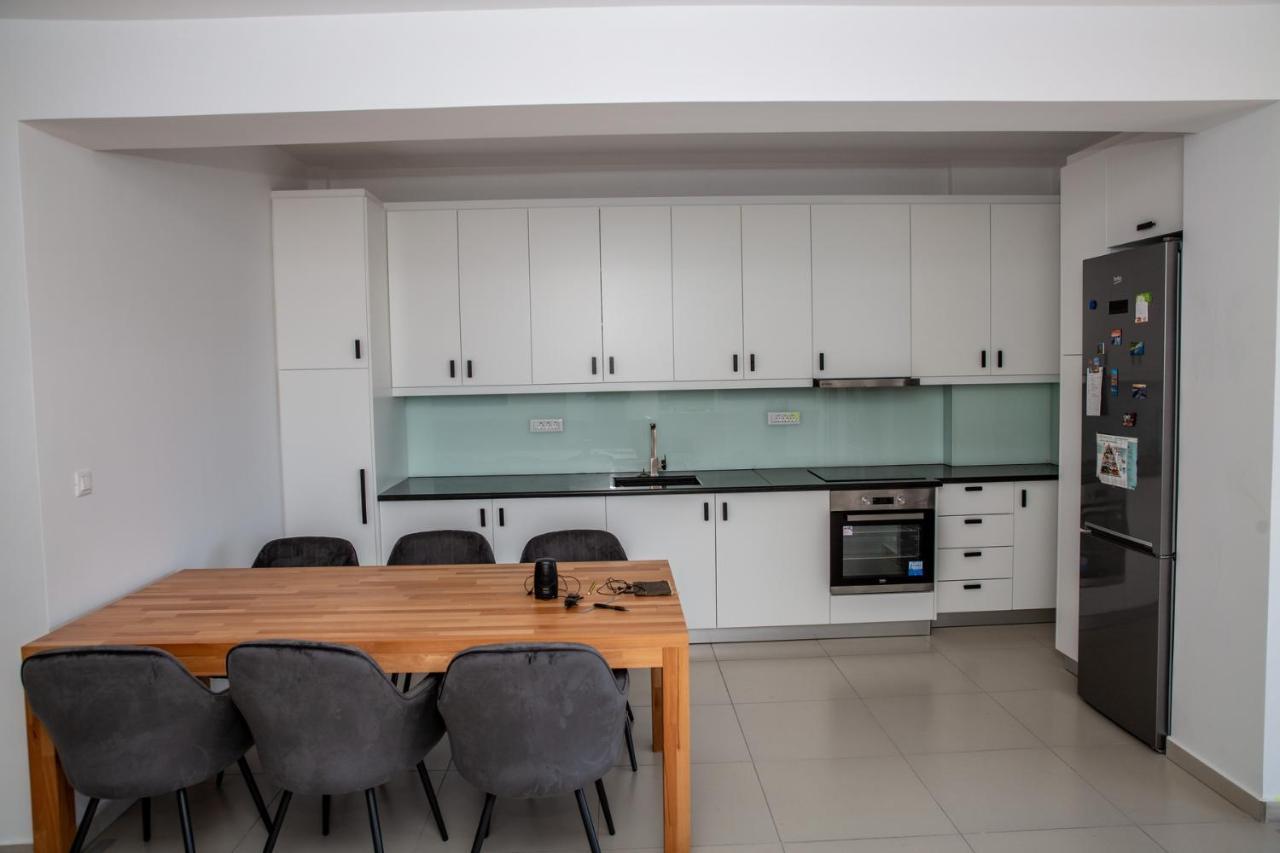 5 Sterne Apollo City Apartment Lávrion Екстериор снимка